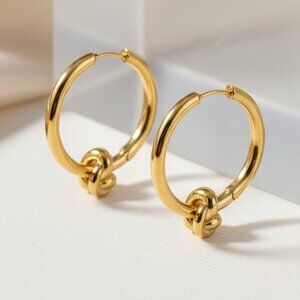 Chic Knot Accent 18K Gold Hoop Earrings - Trendy Stainless Steel Minimalist